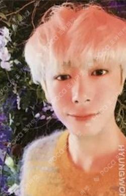 WE ARE HERE HYUNGWON photocard image