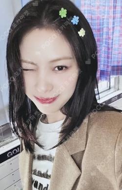 ITZY RYUJIN photocard image