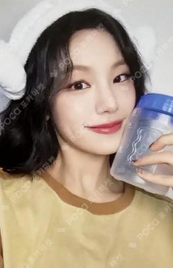 ITZY YEJI photocard image