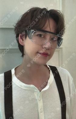 KYUHYUN OFFICIAL LIGHT STICK WEVERSE KYUHYUN photocard image