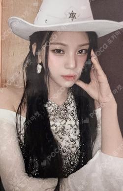 VOYAGE QR ver. UMJI photocard image