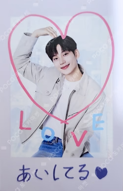 EVNNE X EVNNIZ MILKY WAY POP-UP RANDOM POLAROID PACK