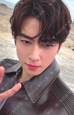 CHA EUN-WOO 2023 OFFICIAL PHOTO BOOK in LA APPLEMUSIC