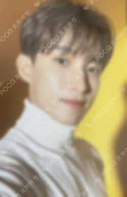 Seventeen DK photocard image