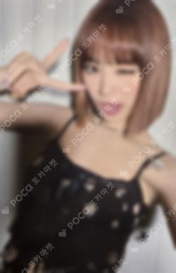 CRAZY JOEUNMUSIC KIM CHAEWON photocard image