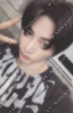 19.99 WEVERSE TAESAN photocard image