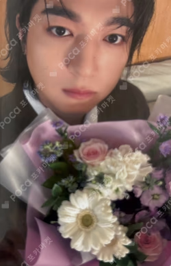 30 WHOSFAN SUNGJIN photocard image