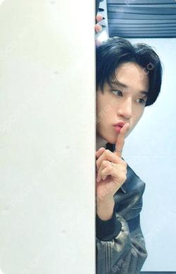 AWAKENING SOUND WAVE JunWoo photocard image