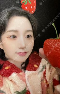 Fe3O4: STICK OUT APPLEMUSIC LUCKY DRAW HAEWON photocard image