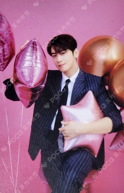 2023 SEASON’S GREETINGS TRADING CARD ChaEunwoo photocard image