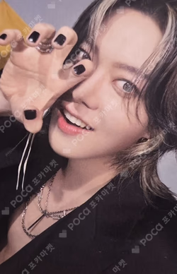 Depth Internal ver. YUTA photocard image