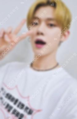 TXT YEONJUN photocard image