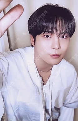 GOLDEN HOUR : Part.2 DIGIPACK VER.