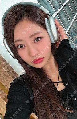 Lose Yourself Hellolive shop JULIE photocard image