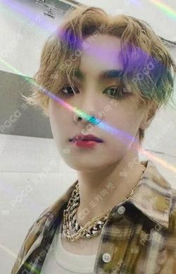 NCT KUN photocard image