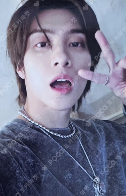 FREQUENCY WITHMUU HENDERY photocard image