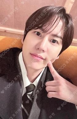 COLORS KYUHYUN photocard image
