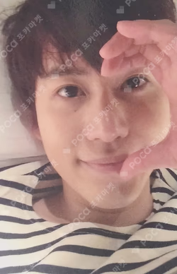 COLORS Color Swatch Book ver. KYUHYUN photocard image