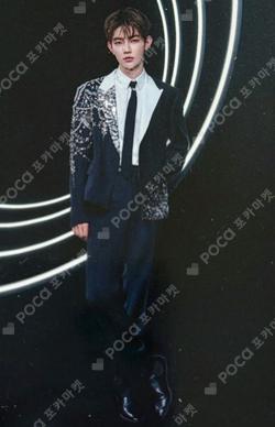 2024 ZEROBASEONE THE FIRST TOUR TIMELESS WORLD IN JAPAN TRADING CARD ZHANG HAO photocard image