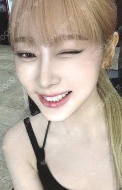 4th ANNIVERSARY DOLL PROP SET