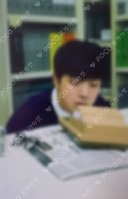 Jin ‘Happy’ POP-UP : Running Wild to Happiness REWARD Jin photocard image