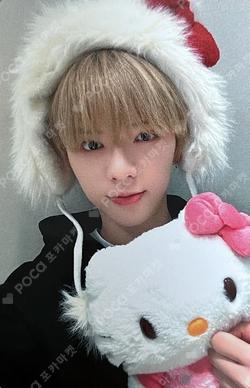 ONE QUESTION MUSICART BRIAN photocard image