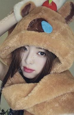 GOLD MAKESTAR YUNA photocard image