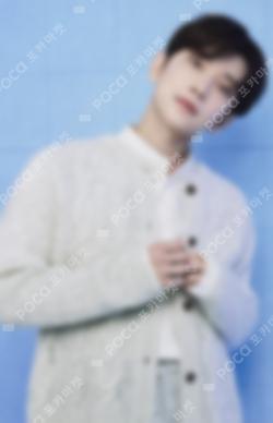 24 SEVENTEEN's HOME PHOTO CARD