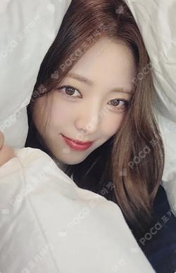 GOLD MAKESTAR YUNA photocard image