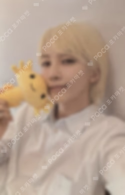 SEVENTEEN M12 Pop-Up en CDMX MERCH