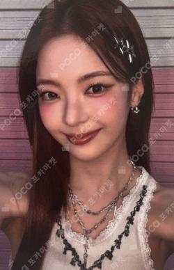 GOLD StarRiver LIA photocard image
