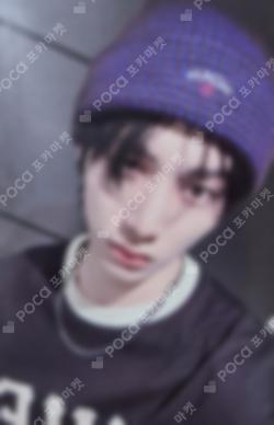 19.99 IDOUSTAGE LUCKY DRAW TAESAN photocard image
