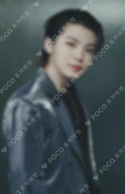 SEVENTEEN RIGHT HERE WORLD TOUR IN JAPAN LIGHT DOWN JACKET