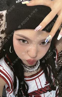 DRIP the SameE LUCKY DRAW CHIQUITA photocard image