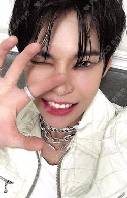 不可思議 展 : NCT 127 5th Album Fact Check RANDOM TRADING CARD SET BLACK VER.