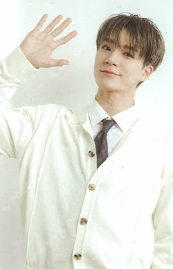 2023 SEASON'S GREETINGS SM STORE