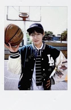 INFINITE 2025 SEASON'S GREETINGS KimSungKyu photocard image