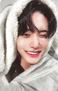 MELTING POINT Digipack ver. MAKESTAR