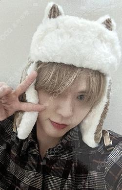 ONE QUESTION APPLEMUSIC BRIAN photocard image