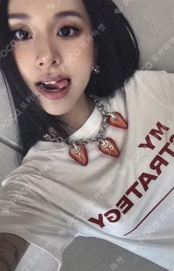 STRATEGY Blue Dream Media LUCKY DRAW CHAEYOUNG photocard image