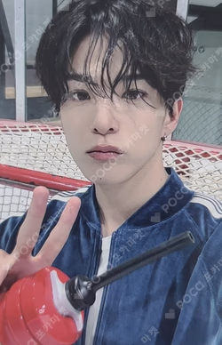 TREASURE 2025 SEASON’S GREETINGS