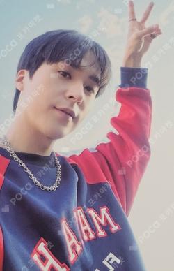 2025 SEASON’S GREETINGS CALENDAR TRADING PHOTO CARD SON DONG WOON photocard image