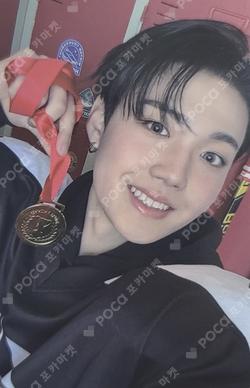 TREASURE 2025 SEASON’S GREETINGS DOYOUNG photocard image