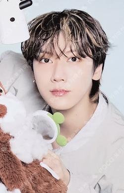 2025 SEASON'S GREETINGS SM STORE