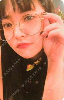 Rookie YERI photocard image