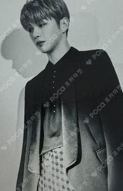 color on me KANG DANIEL photocard image