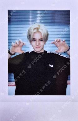 TREASURE 2025 SEASON’S GREETINGS YOSHI photocard image