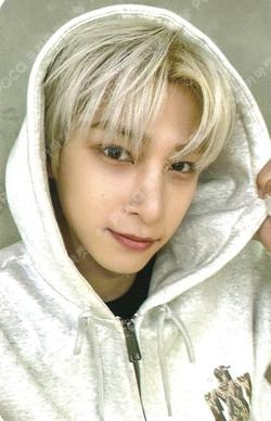 NEW CHAPTER : LUCEAT Mubeat