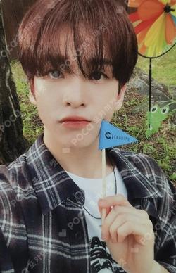 2025 SEASON'S GREETINGS CRAVITY'S BFF TRIP APPLEMUSIC ALLEN photocard image