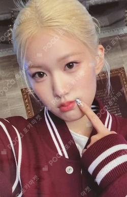 N/a WITHMUU Yoon Ji Yoon photocard image